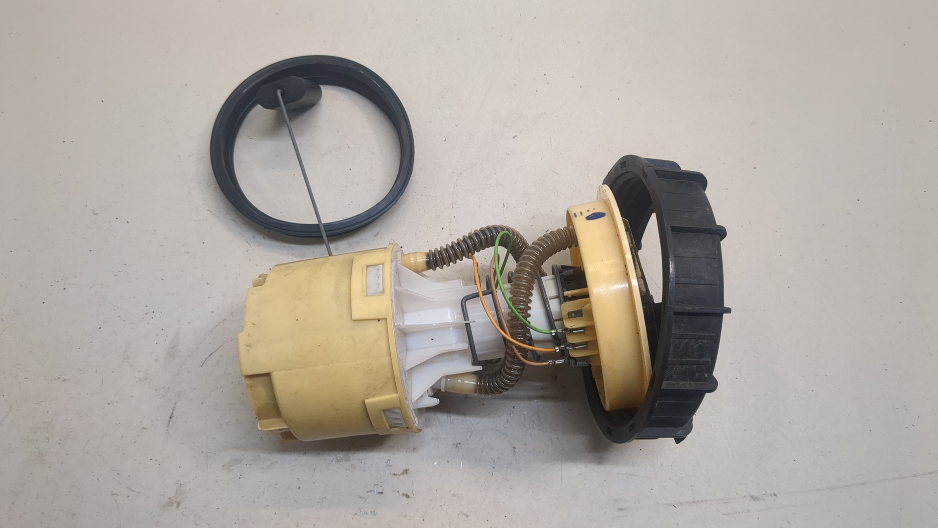 Датчик уровня топлива