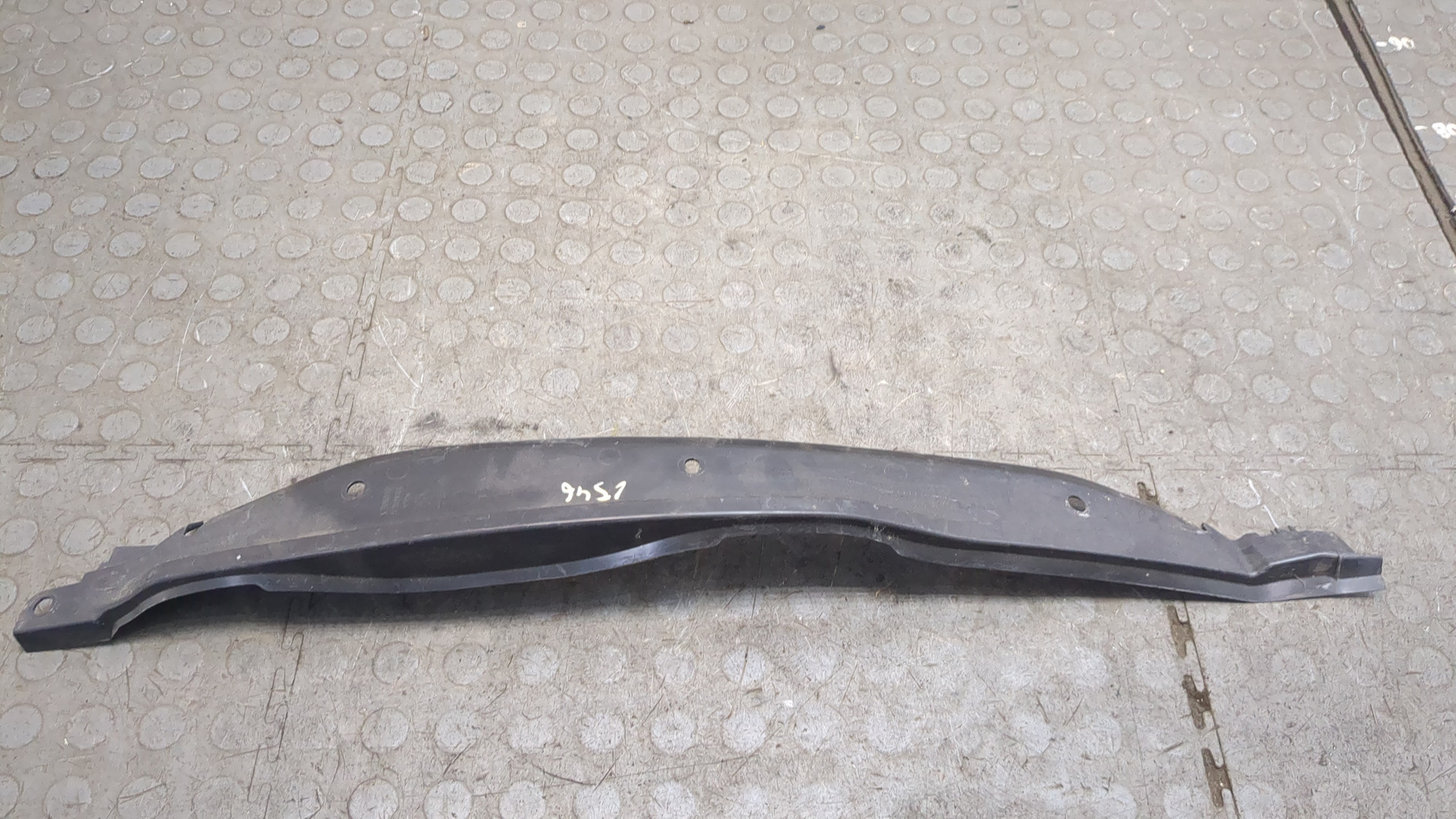 Локер передний левый