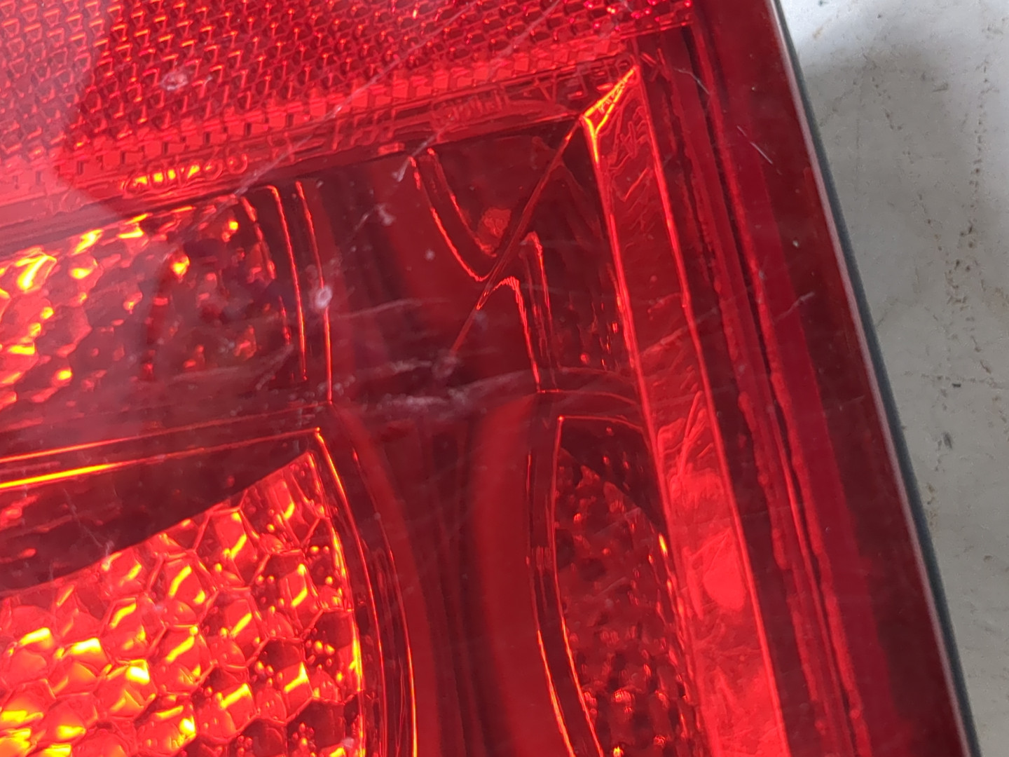 Фонарь задний правый