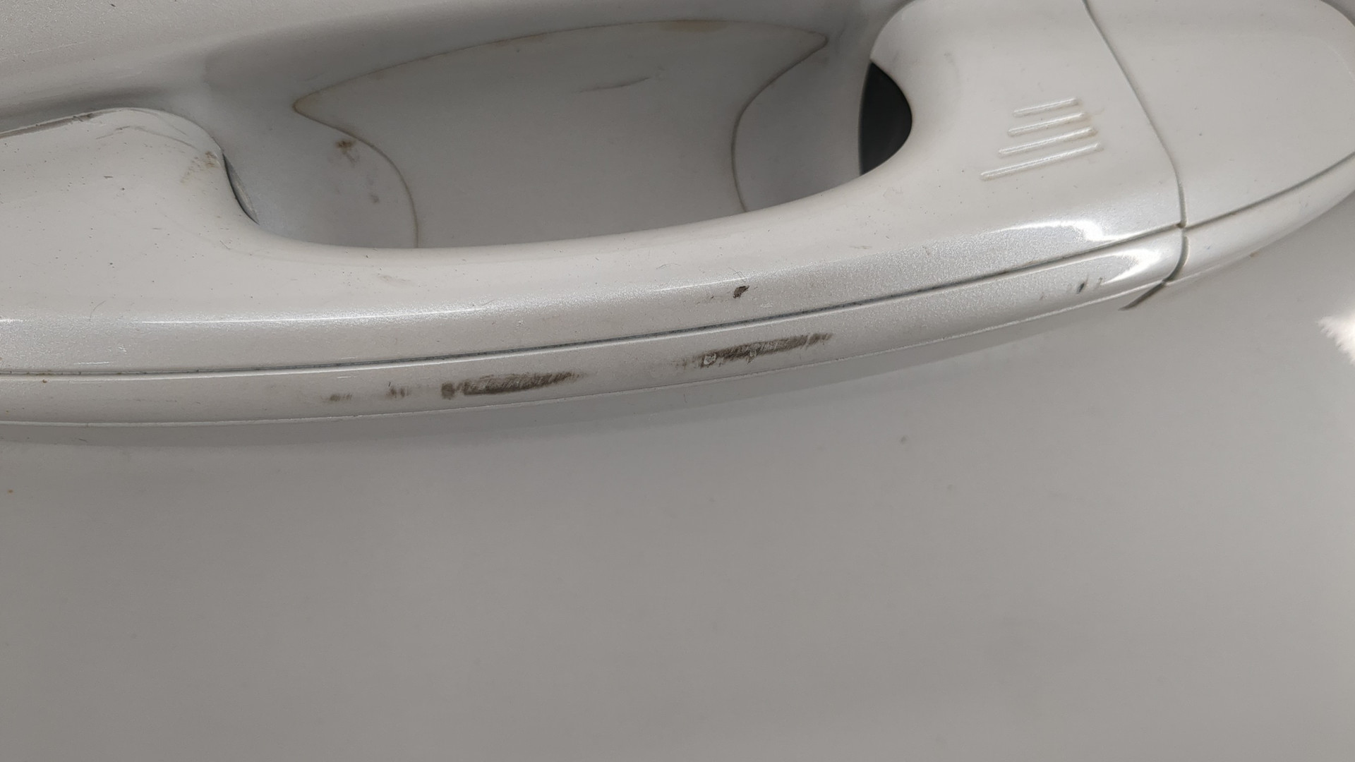 Дверь задняя левая