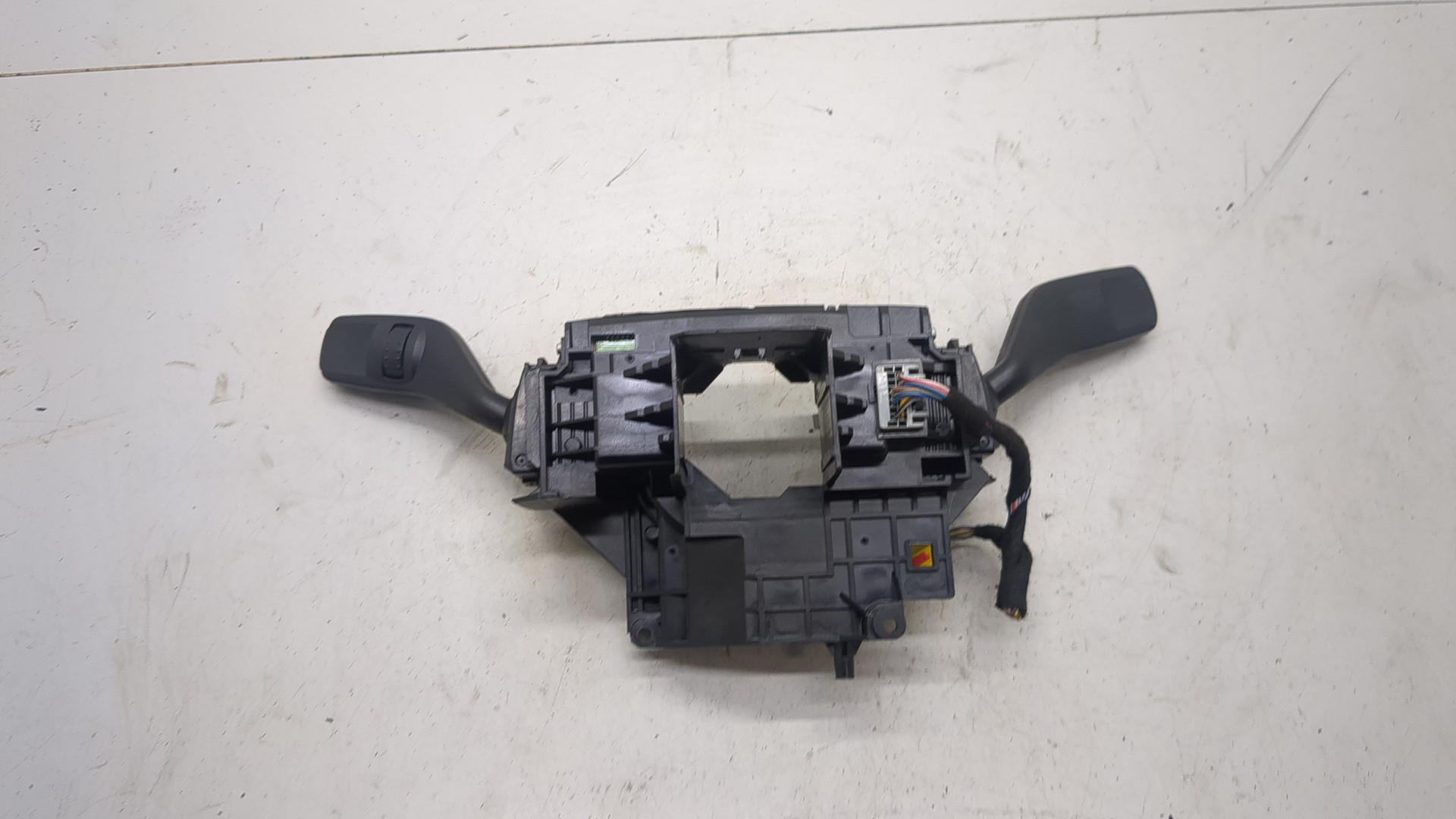 Переключатель подрулевой