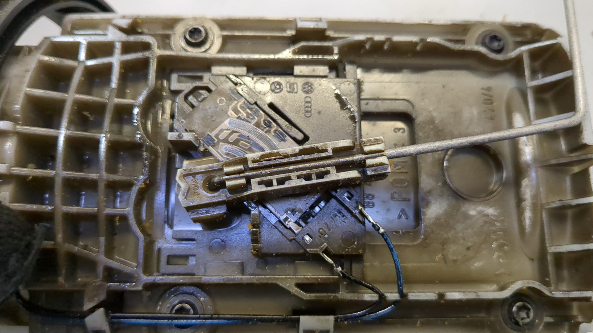 Насос топливный электрический