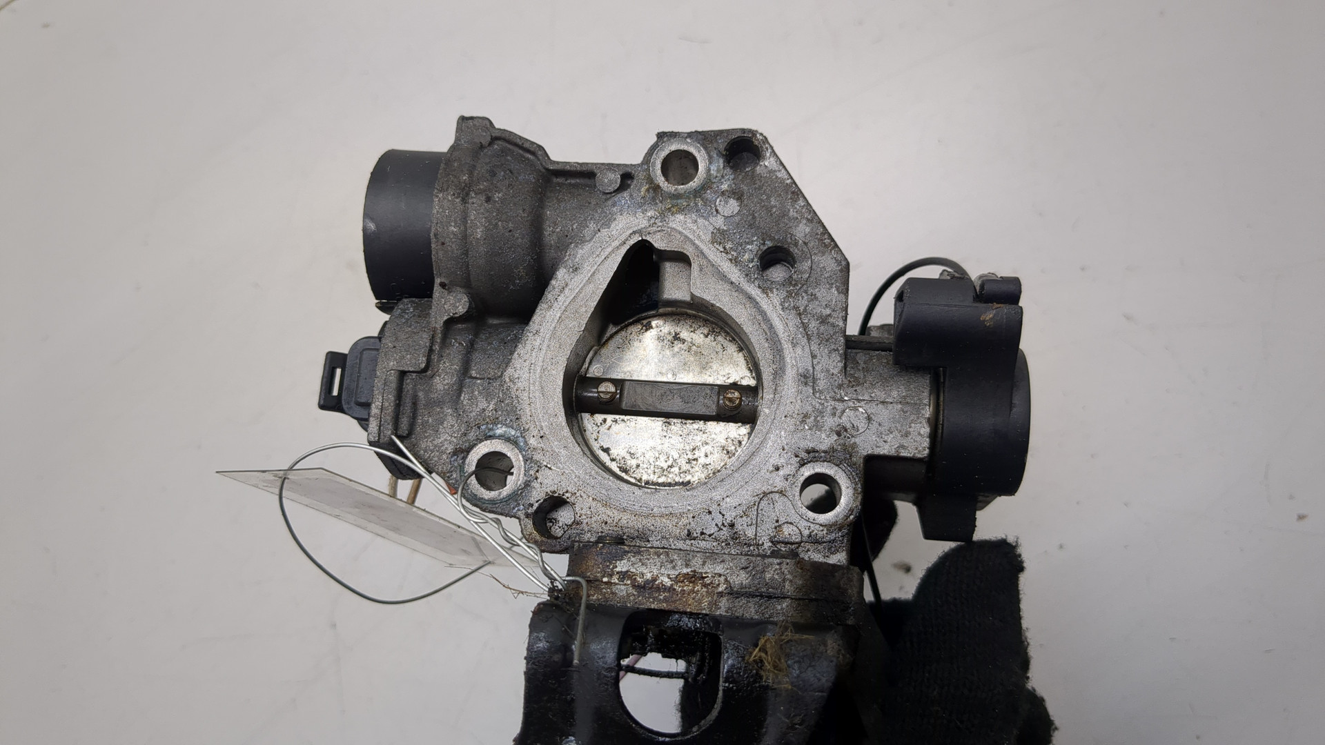 Заслонка дроссельная электрическая