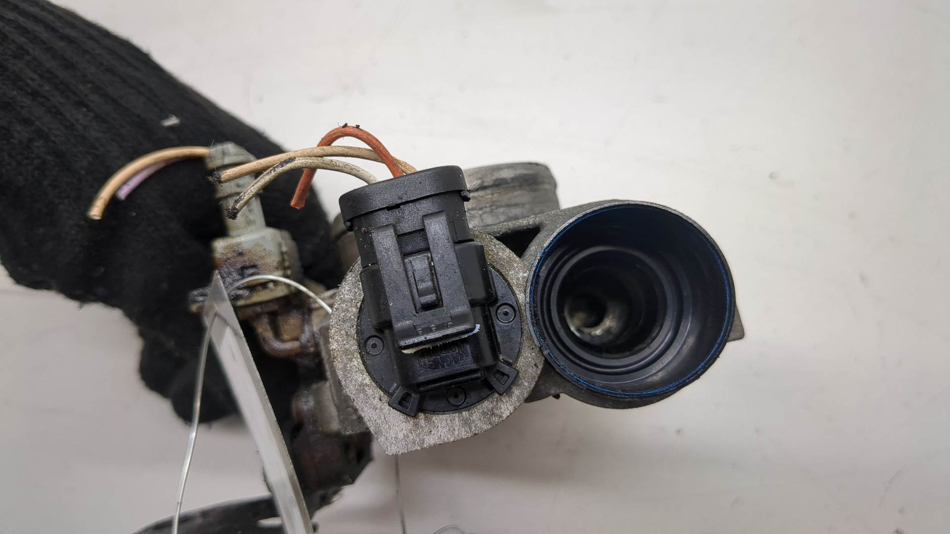 Заслонка дроссельная электрическая