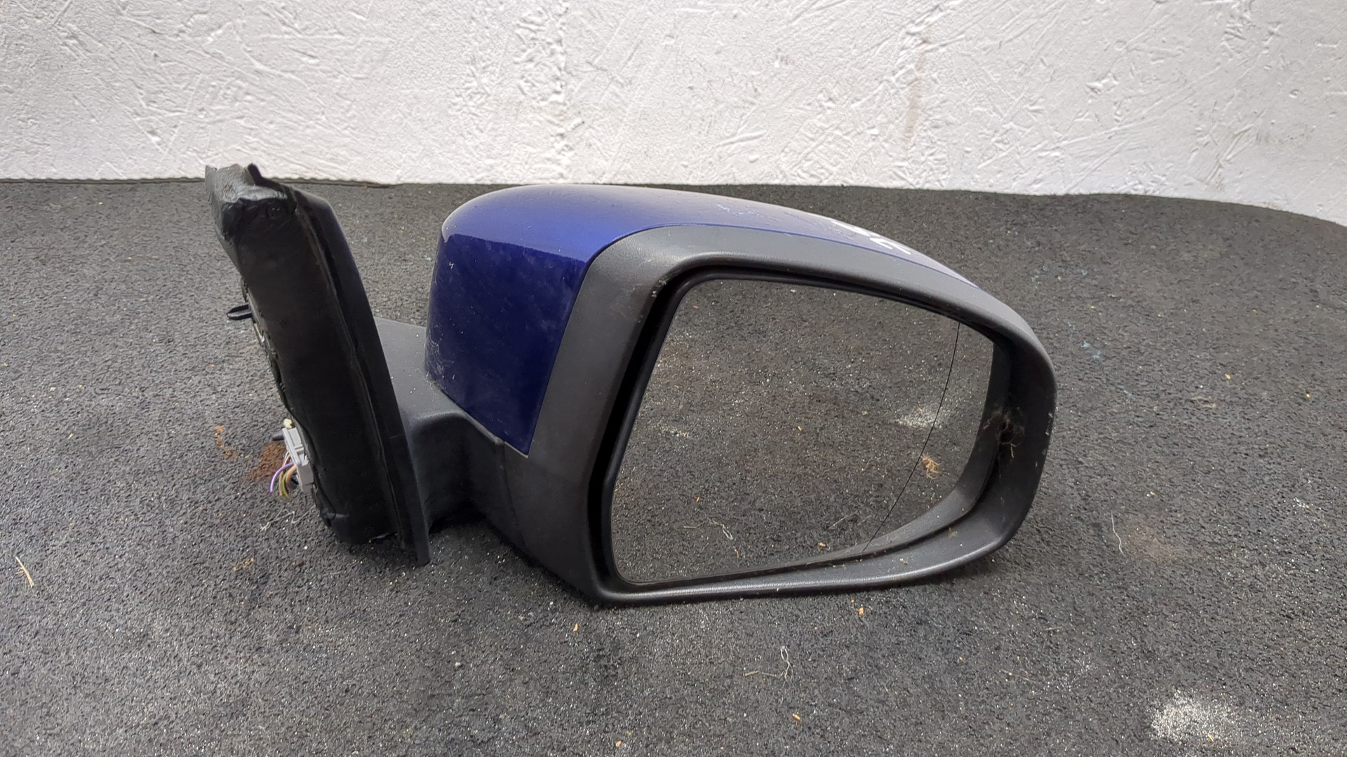 Зеркало правое электрическое