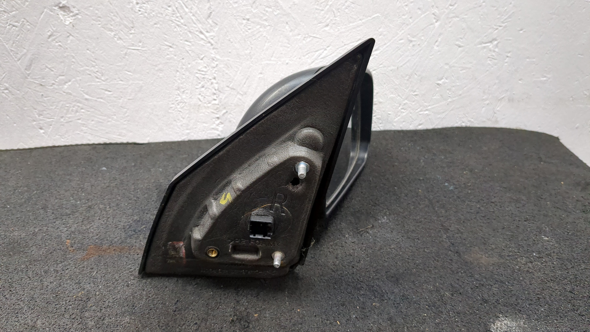 Зеркало правое электрическое