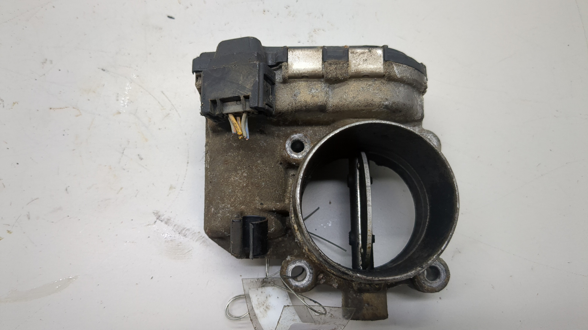 Заслонка дроссельная электрическая