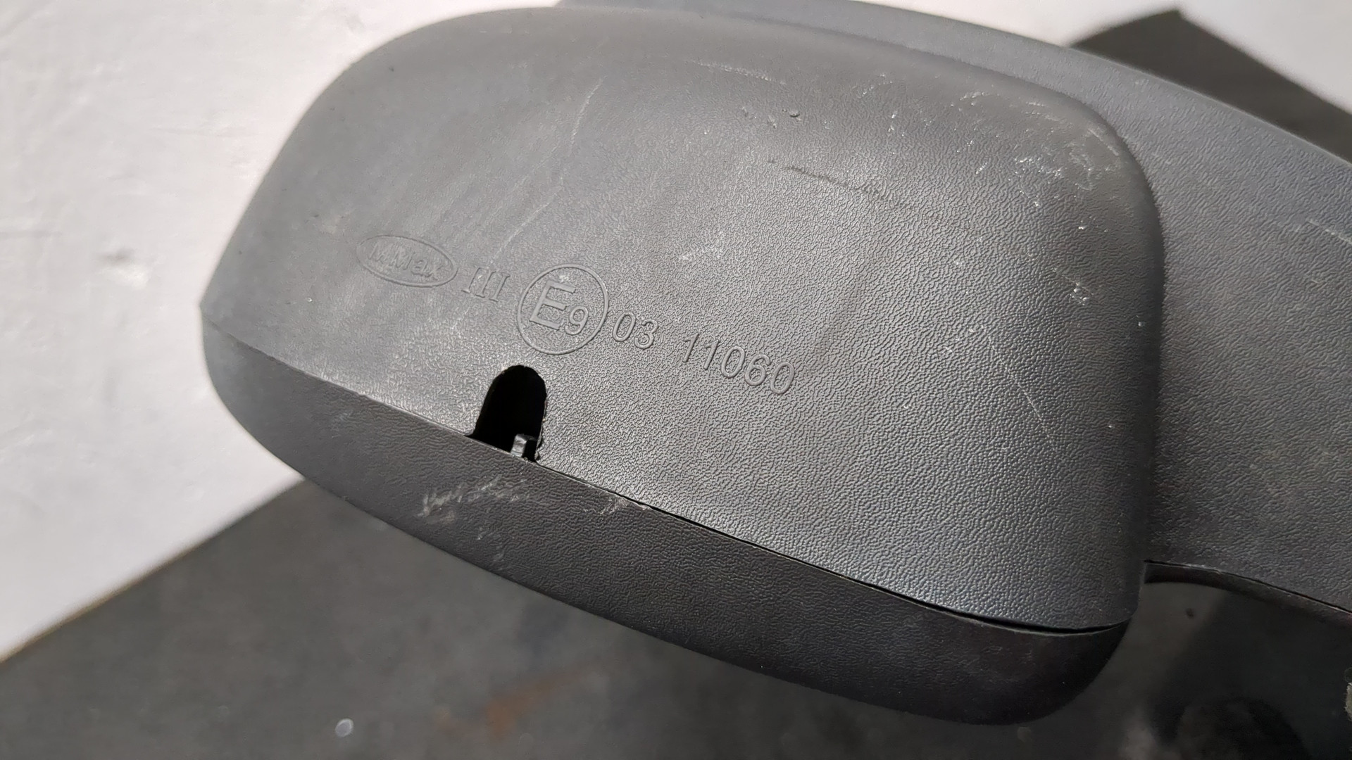 Зеркало правое электрическое