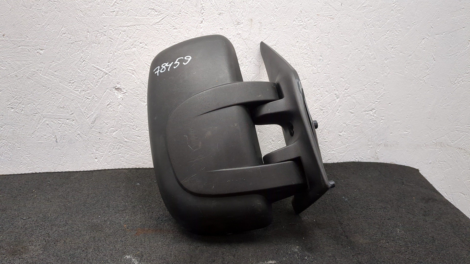 Зеркало правое электрическое