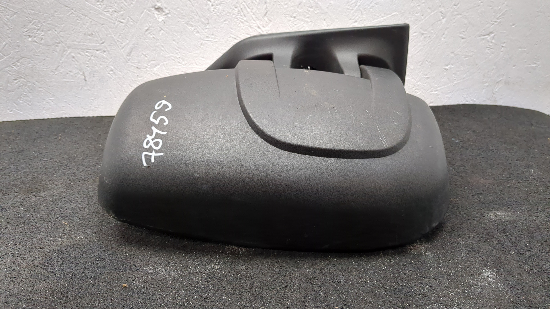 Зеркало правое электрическое