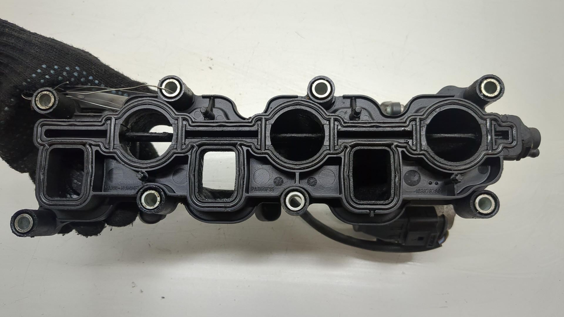 Коллектор впускной