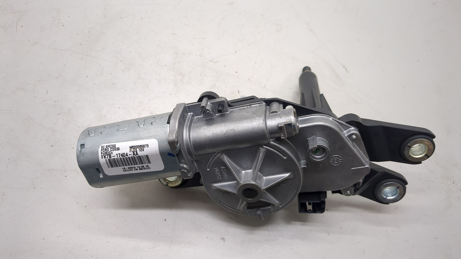 Моторчик стеклоочистителя задний