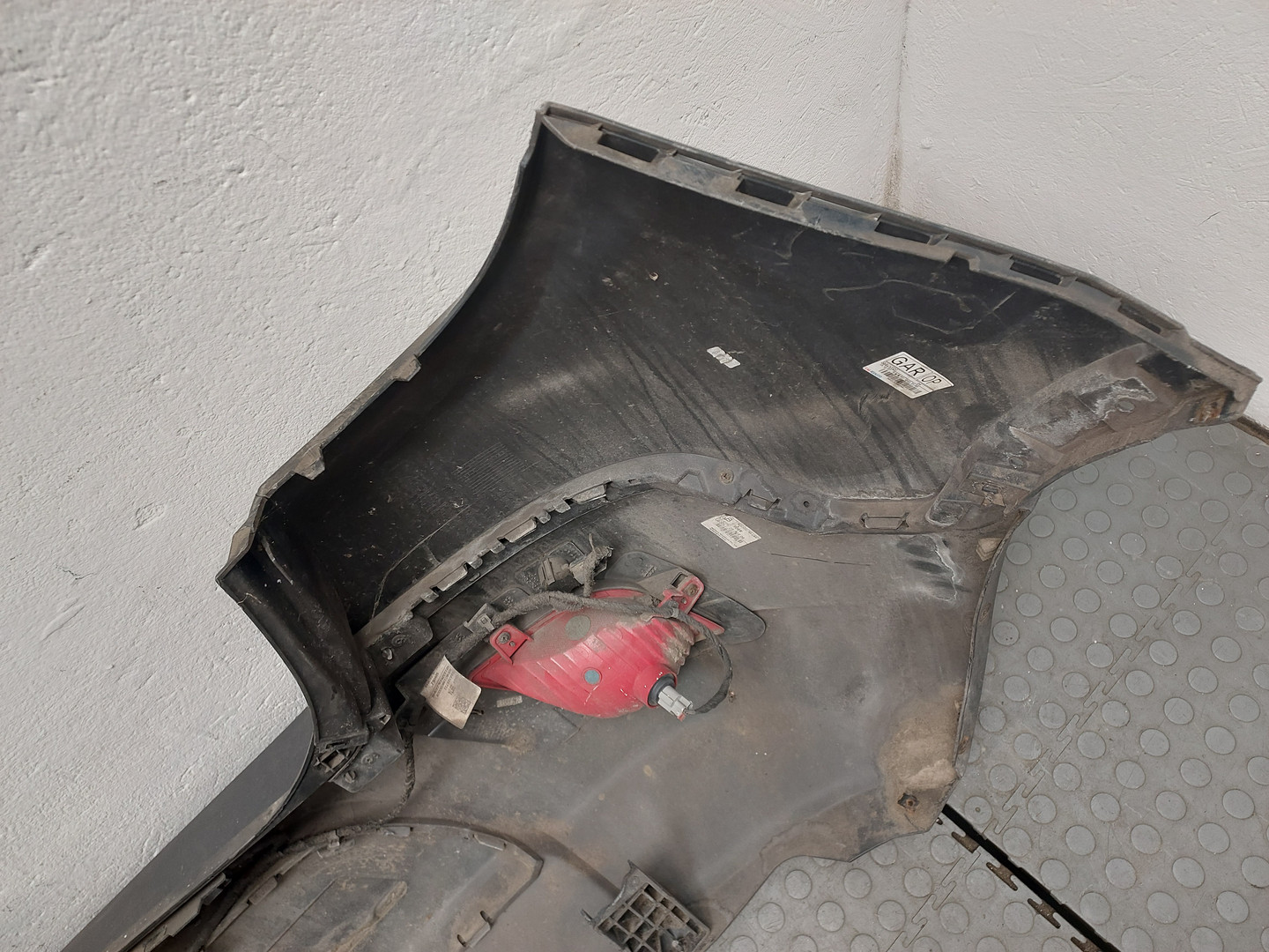 Бампер задний