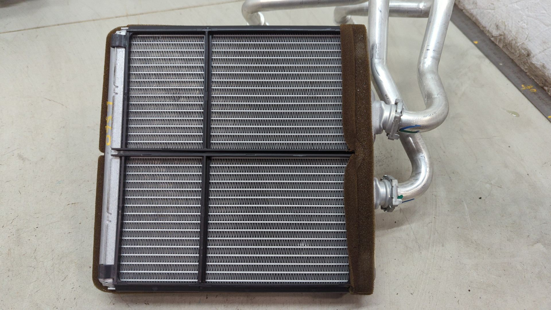 Радиатор отопителя