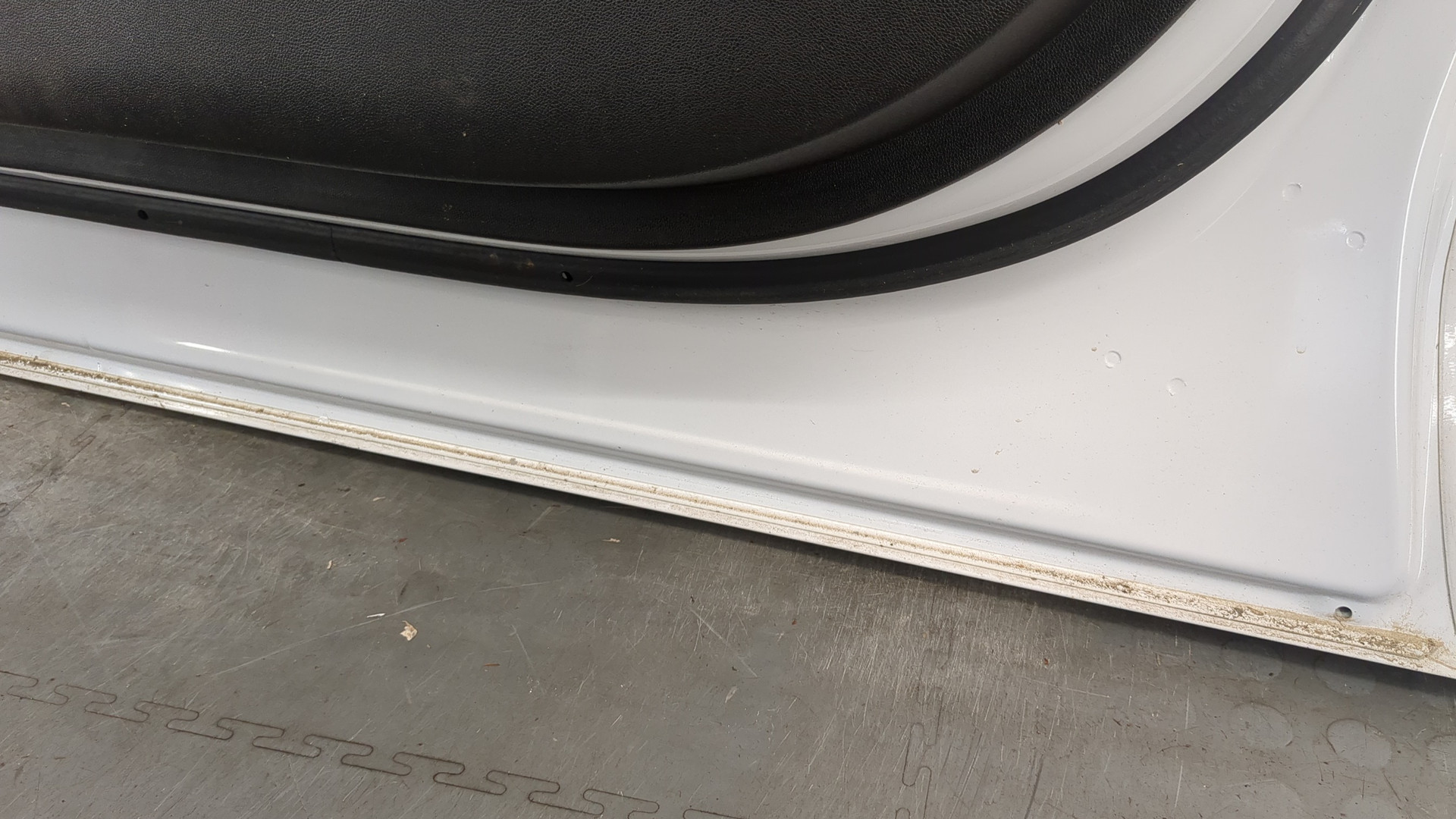 Дверь передняя правая