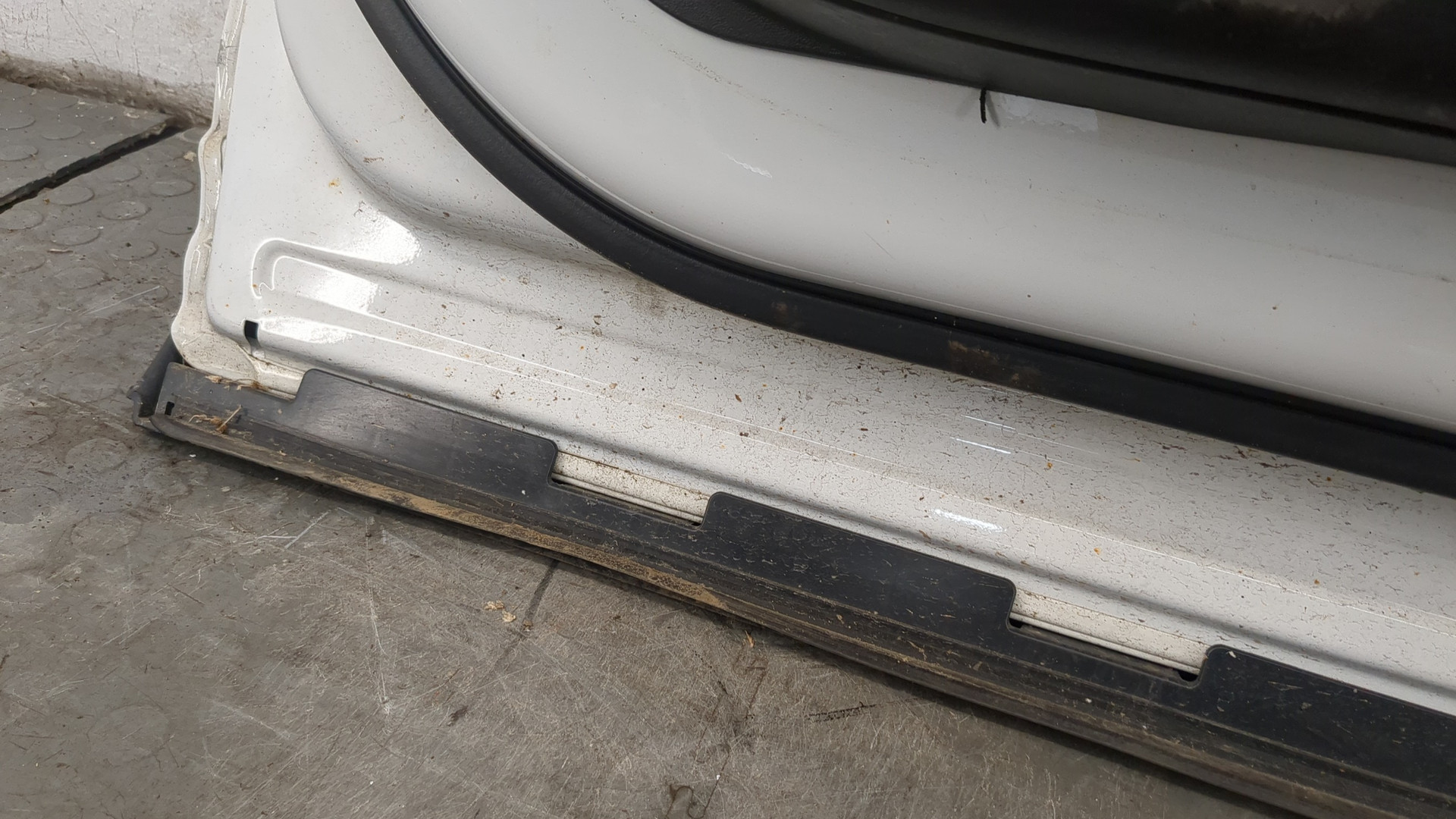 Дверь передняя правая