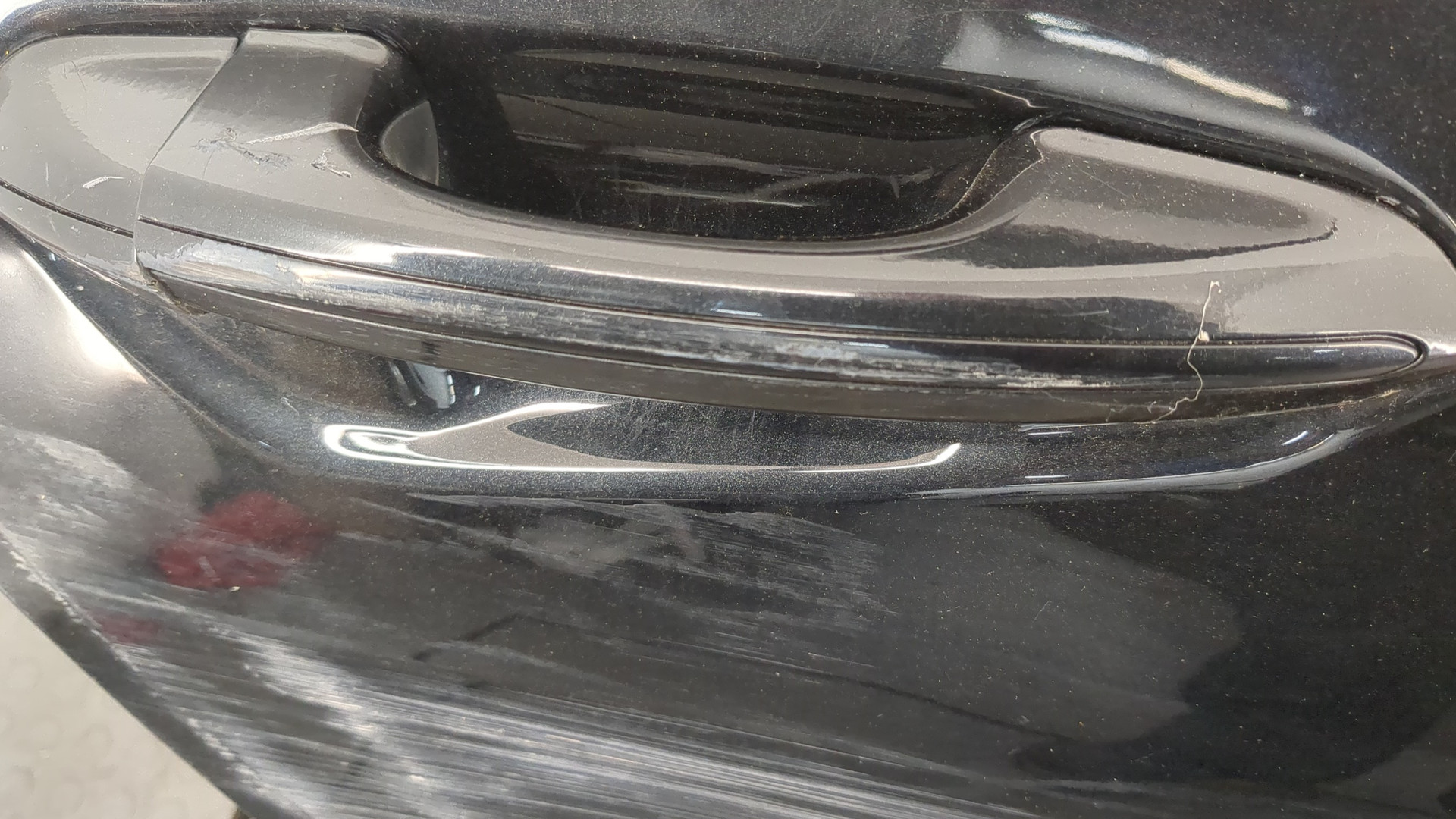 Дверь задняя правая