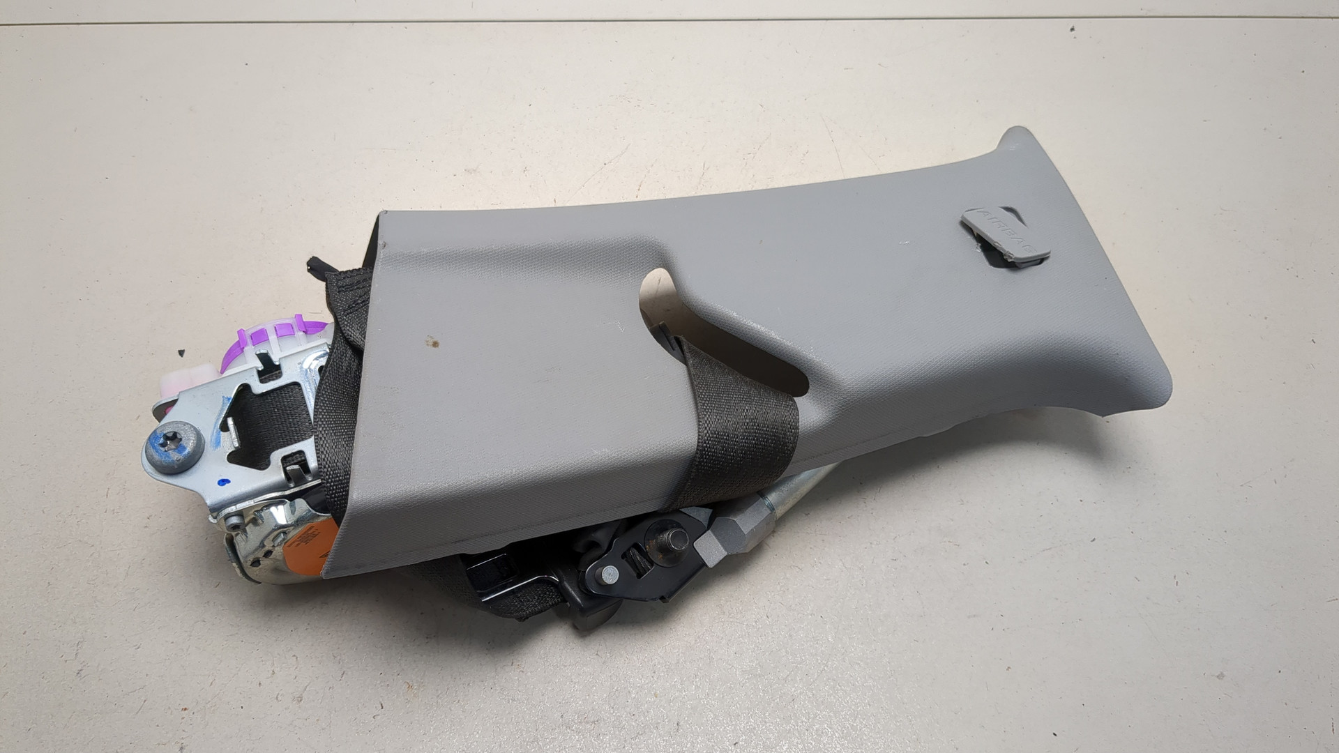 Ремень безопасности