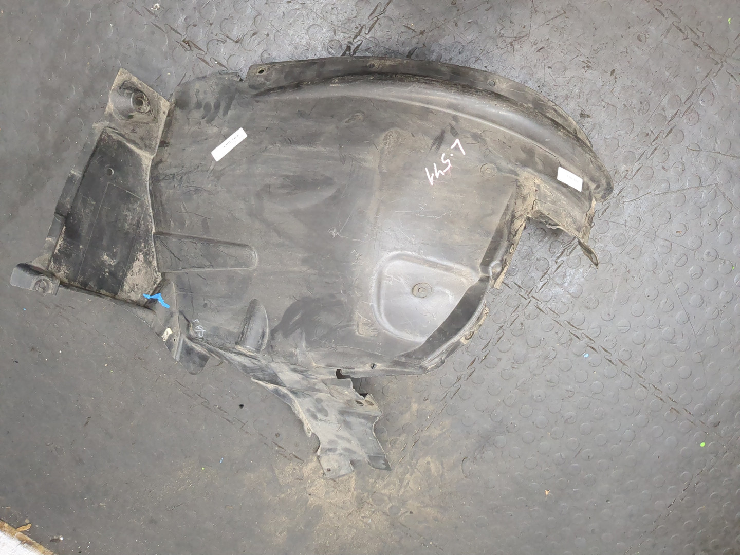 Локер передний левый