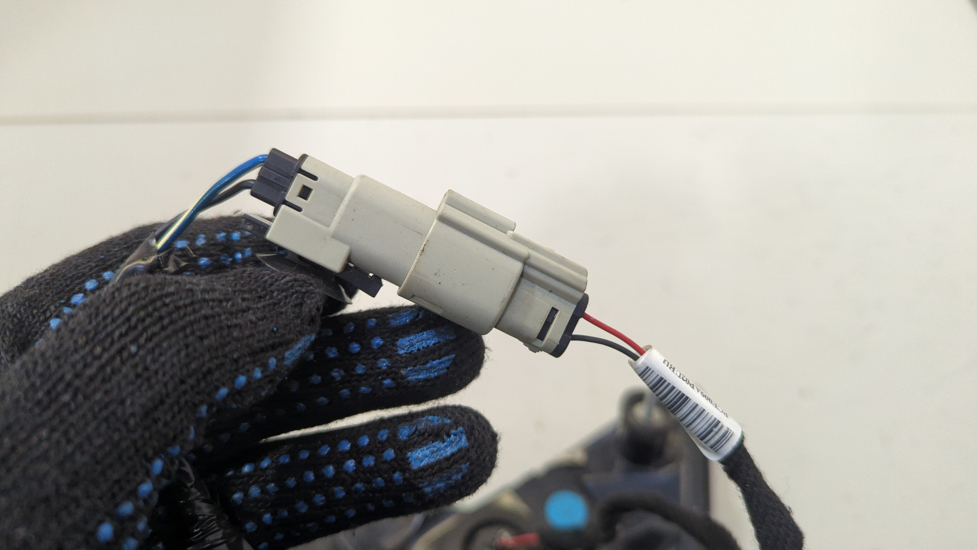 Фонарь задний внутренний правый