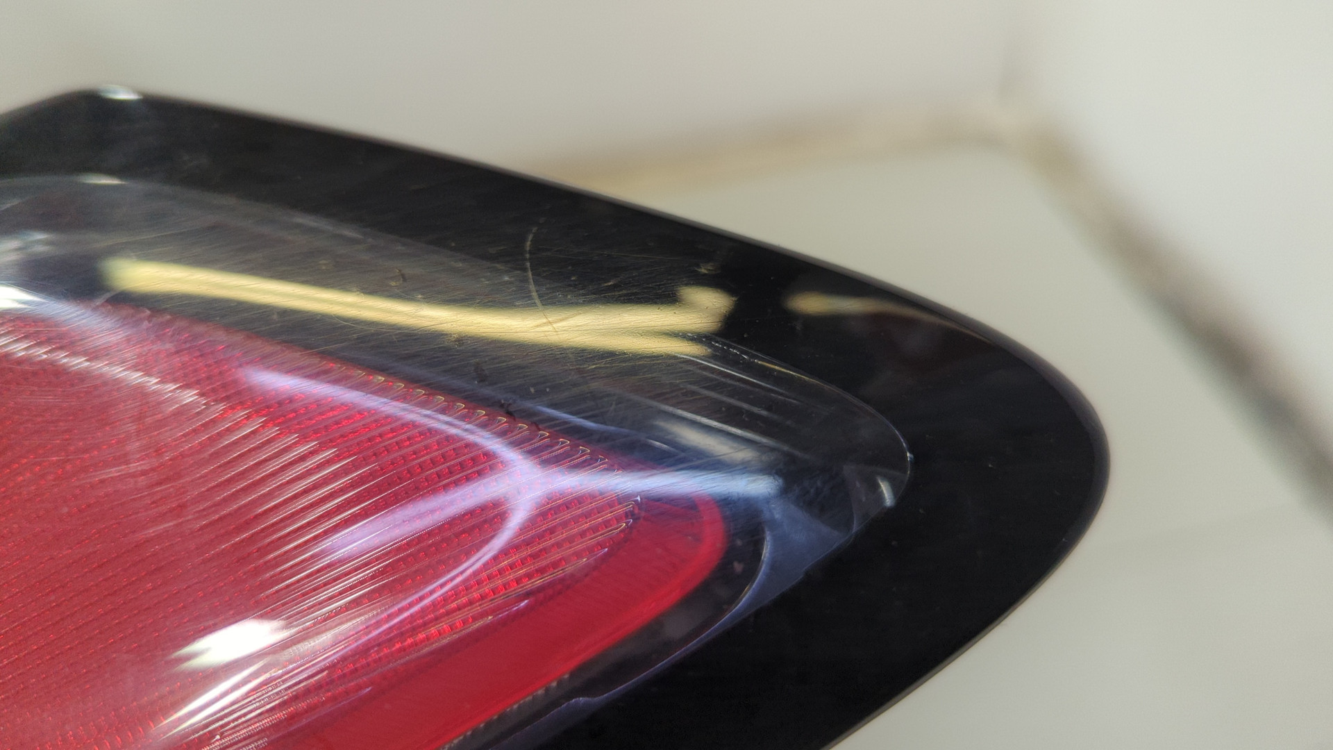 Фонарь задний внутренний правый