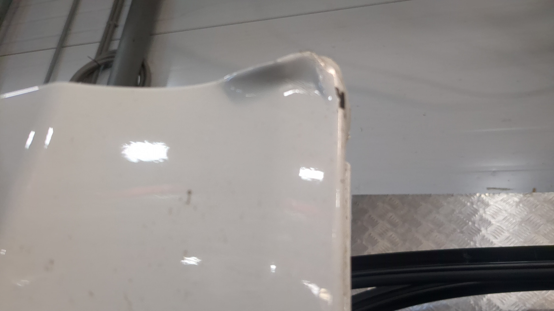 Дверь передняя левая