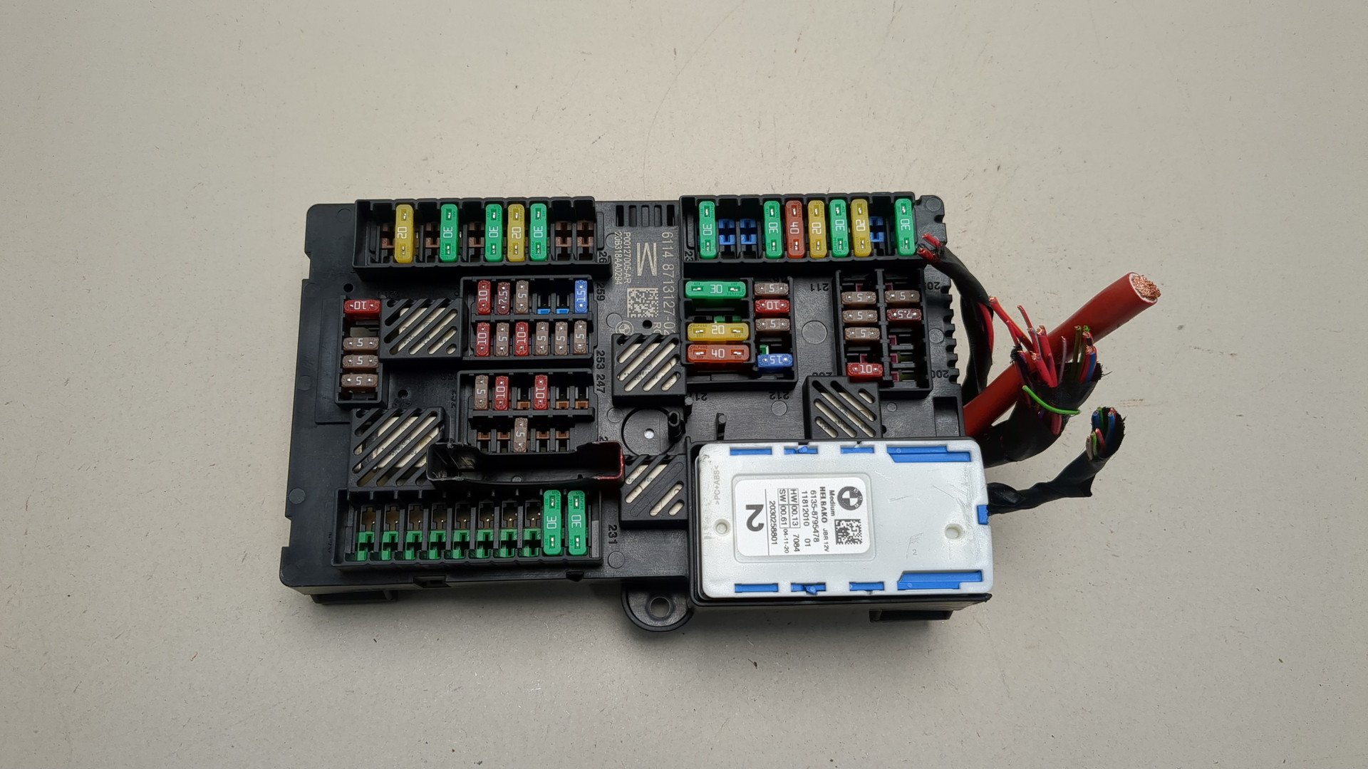 Блок предохранителей