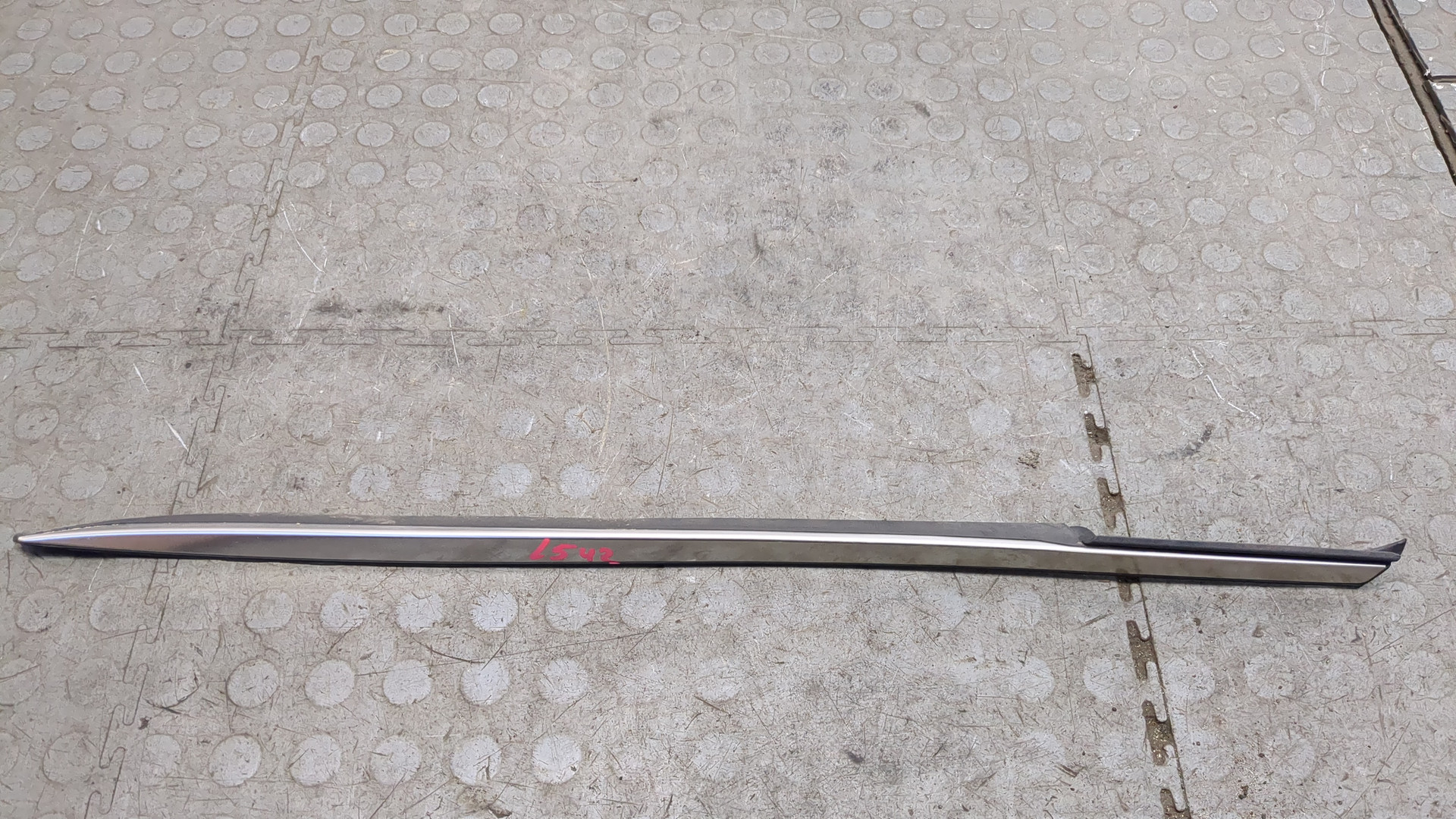 Молдинг заднего стекла