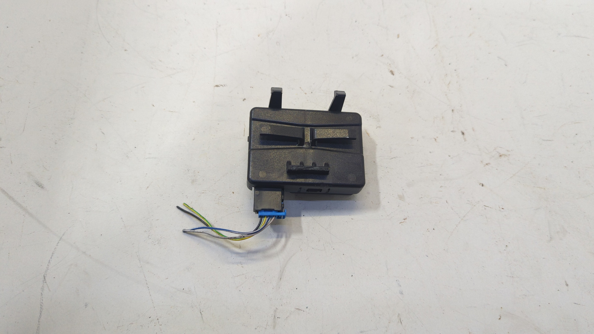 Блок управления центральным замком