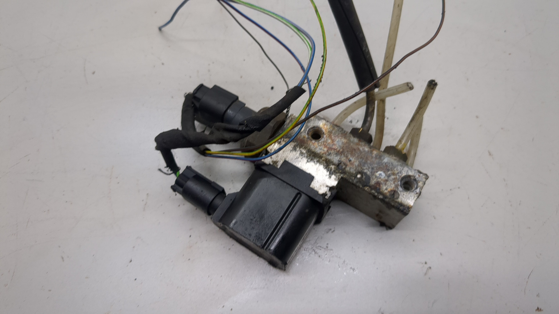 Блок клапанов