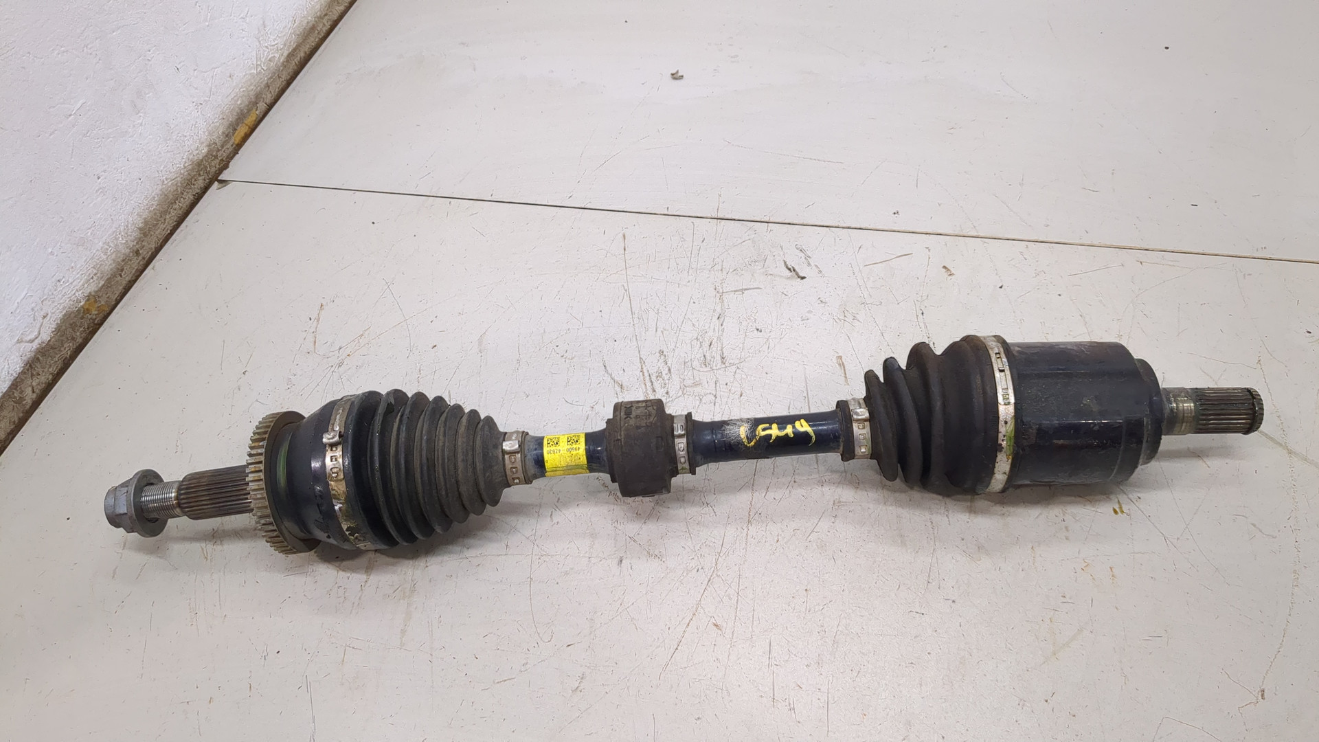 Полуось передняя левая