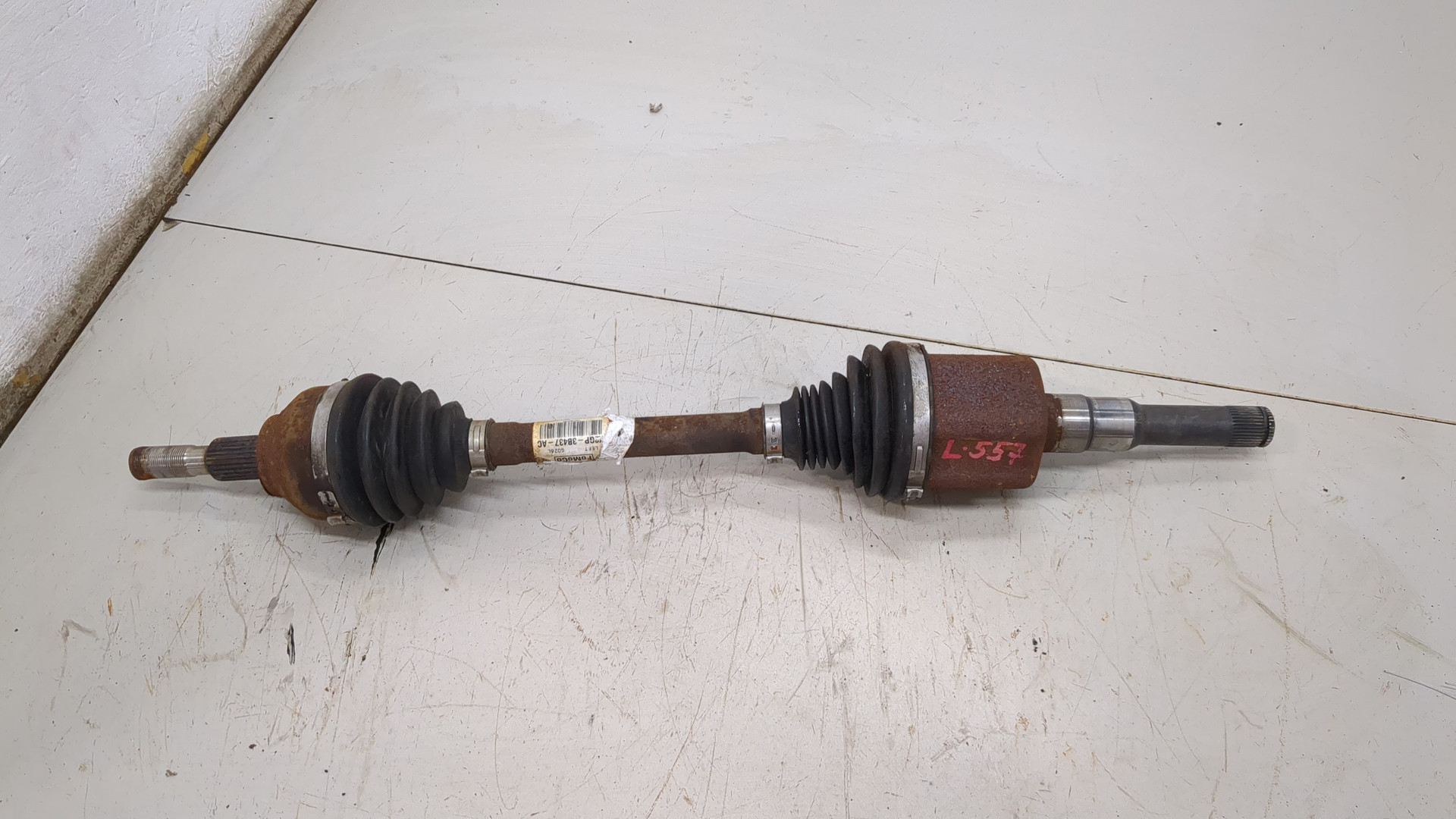 Полуось передняя левая