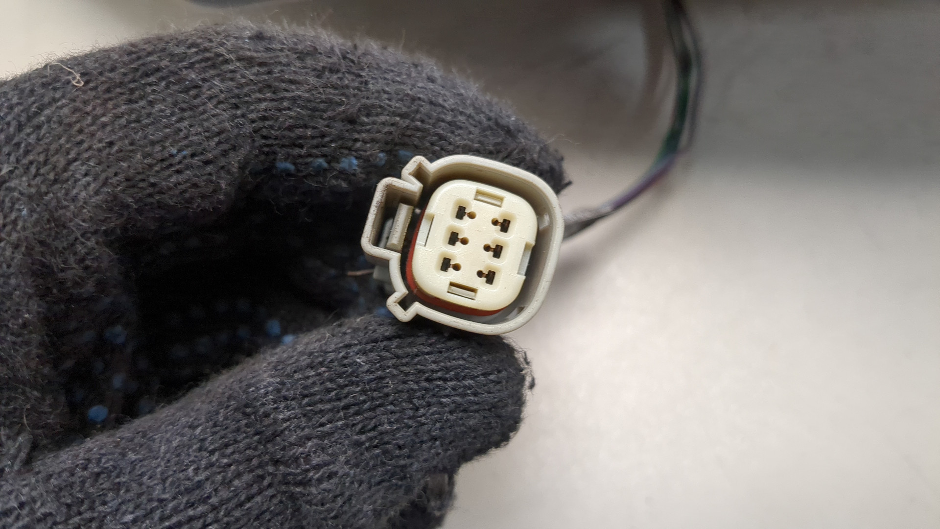 Фонарь задний левый