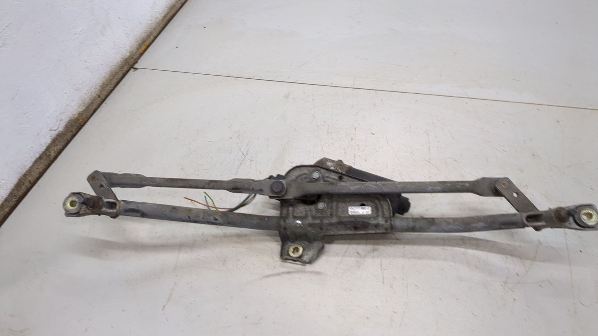 Трапеция стеклоочистителей