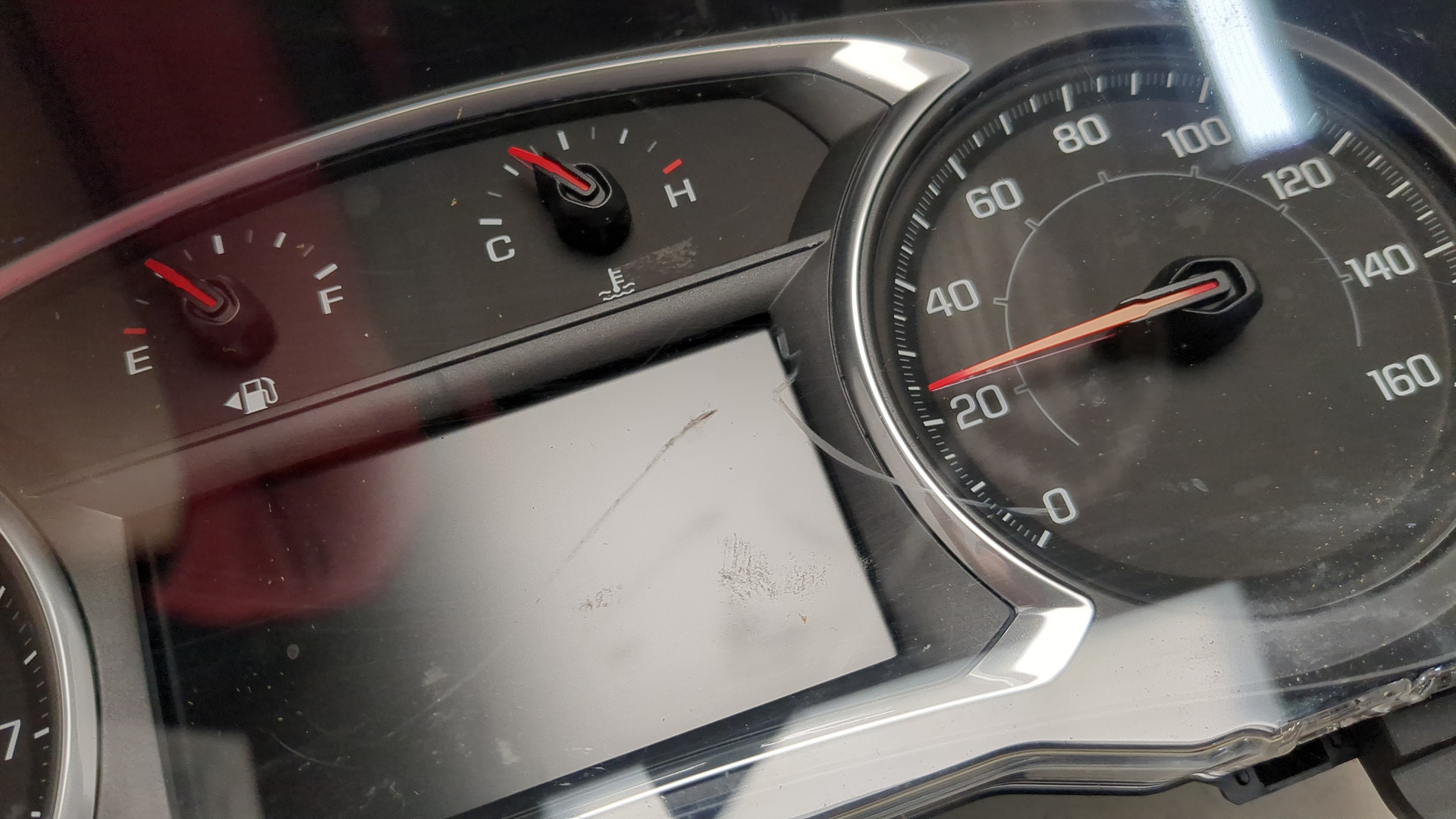 Панель приборов