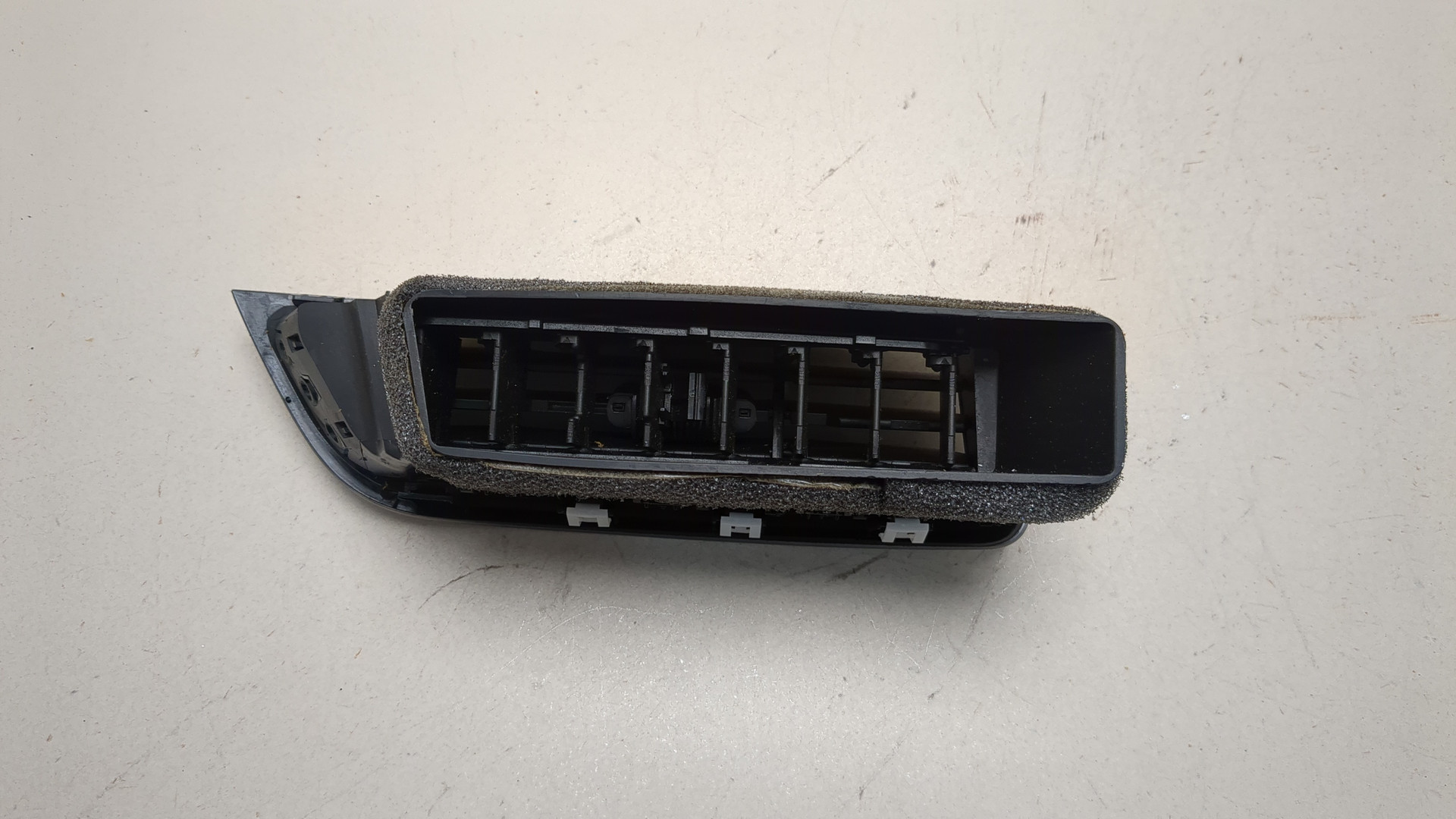 Дефлектор воздушный