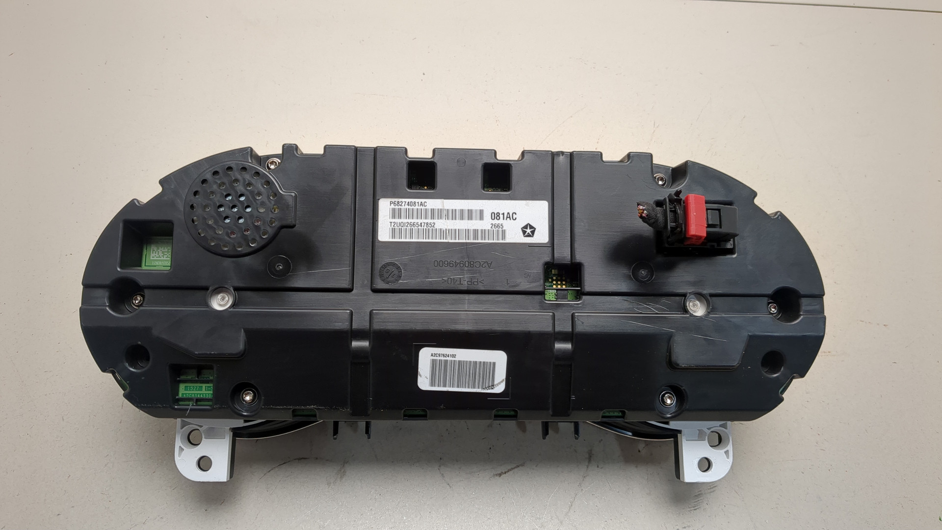 Панель приборов