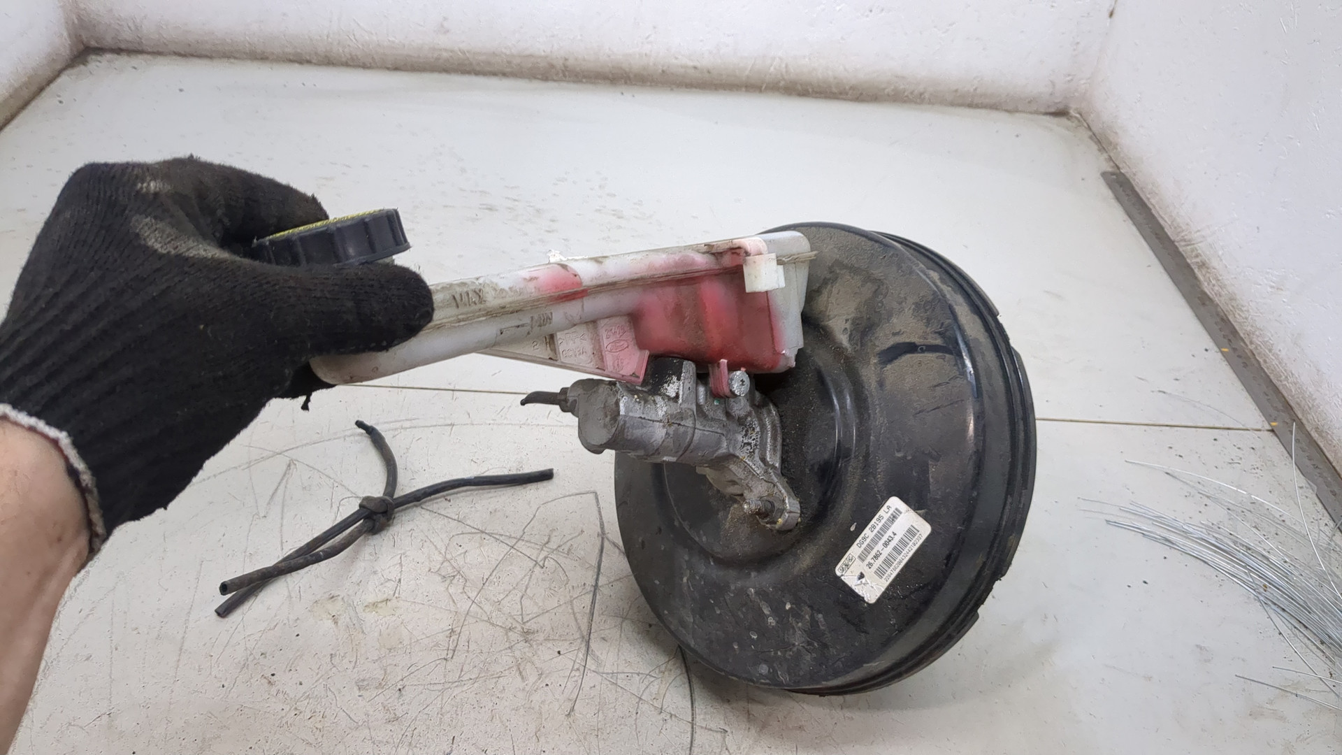 Цилиндр тормозной главный