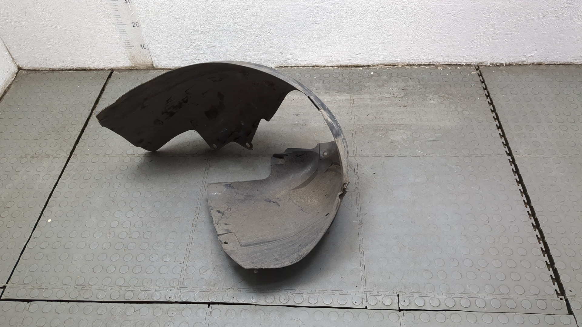 Локер передний правый