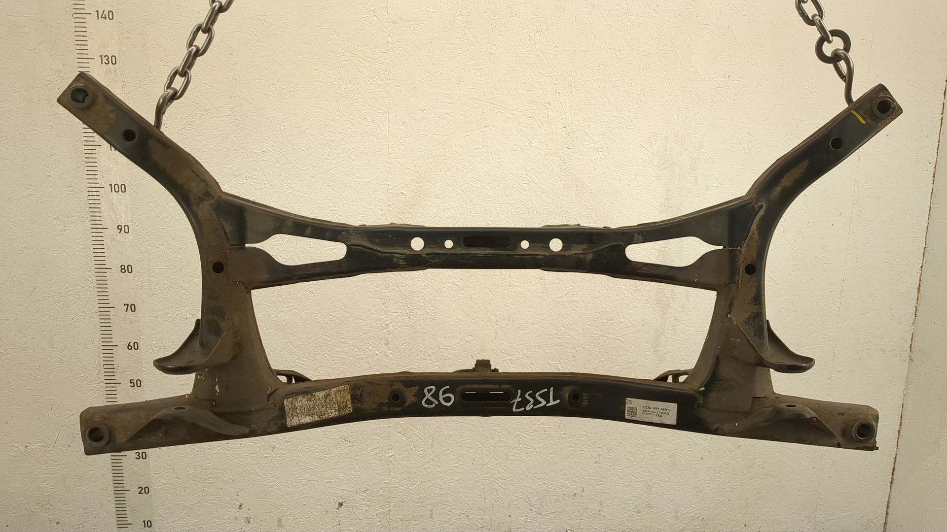 Балка задняя