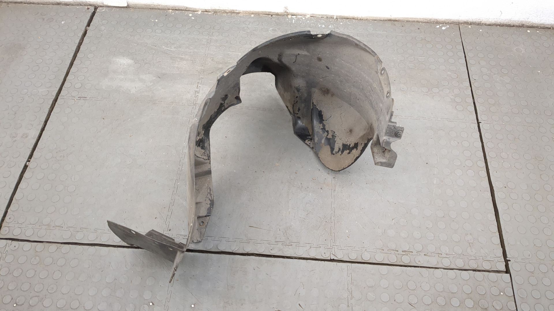 Локер передний левый