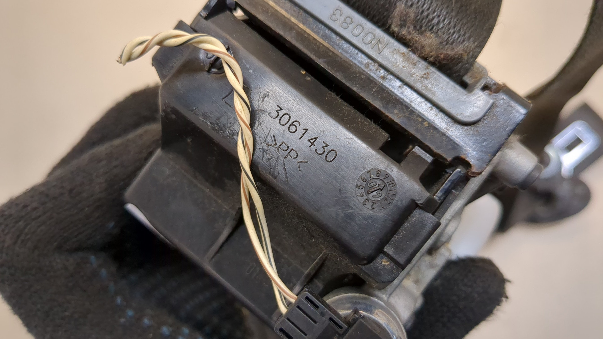 Ремень безопасности