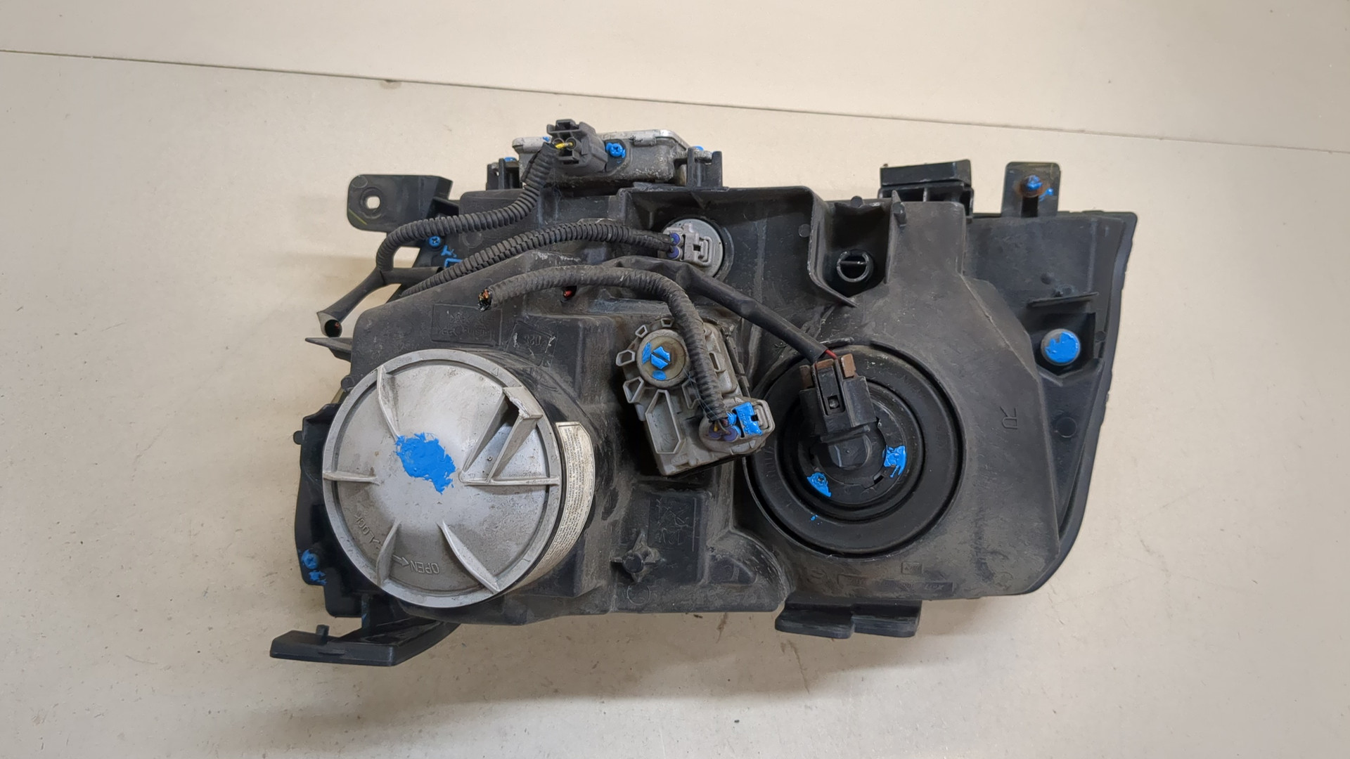 Фара правая