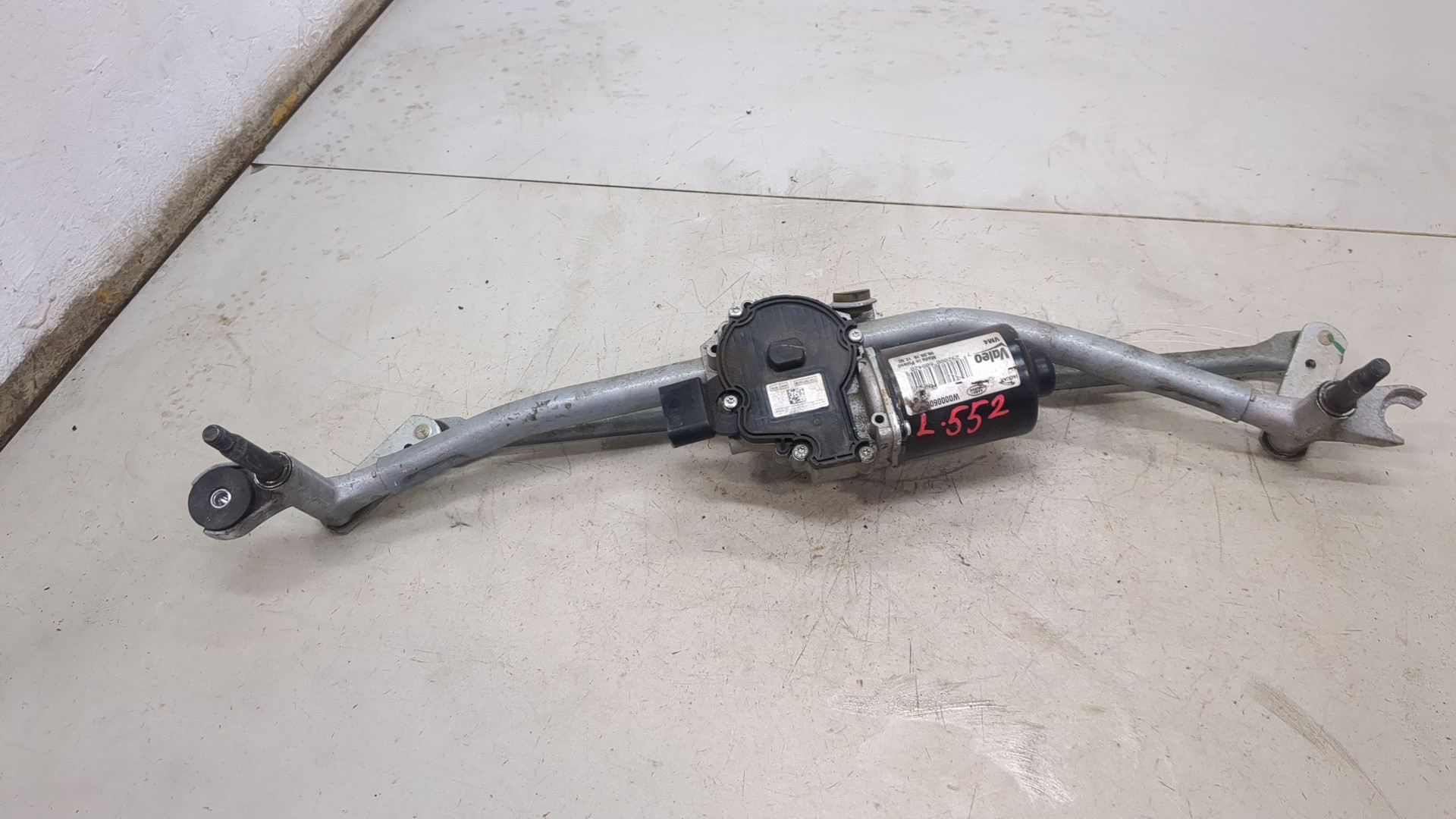 Трапеция стеклоочистителей