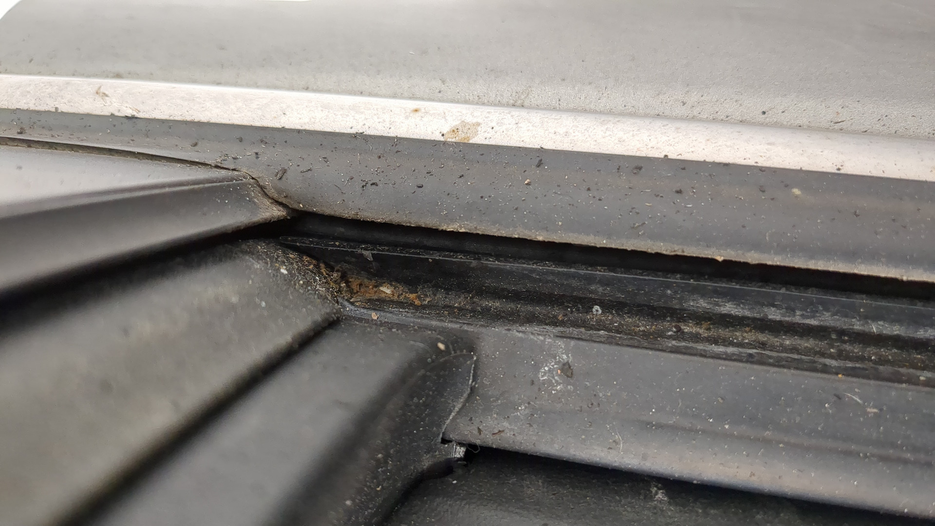 Дверь задняя правая