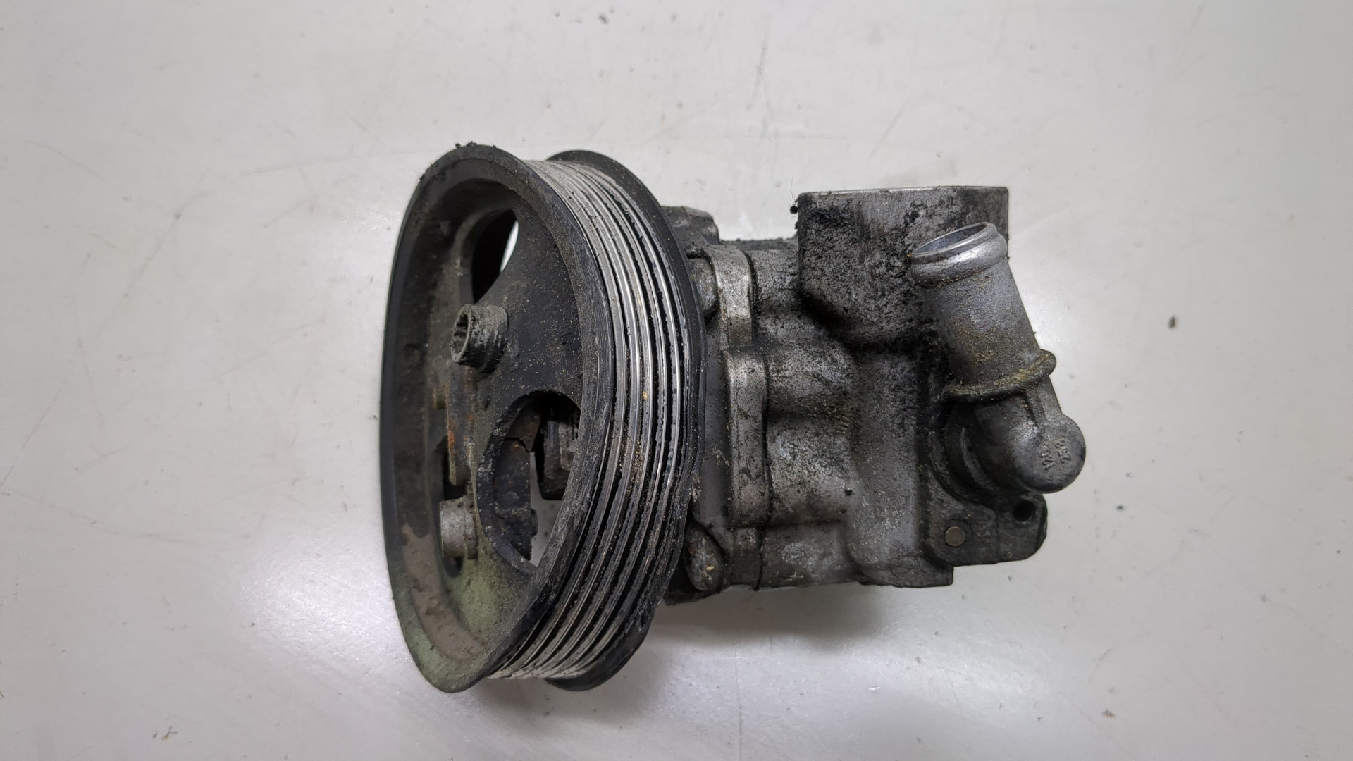 Насос ГУР (гидроусилитель руля)