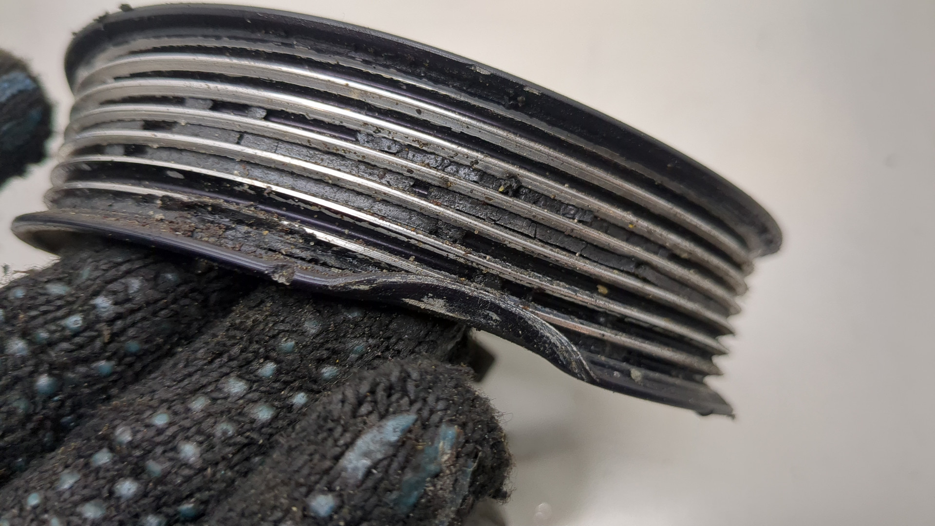 Насос ГУР (гидроусилитель руля)