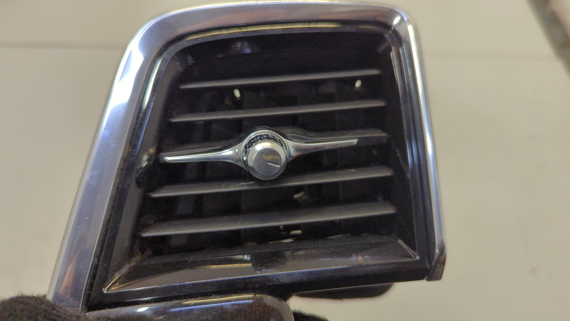 Дефлектор воздушный