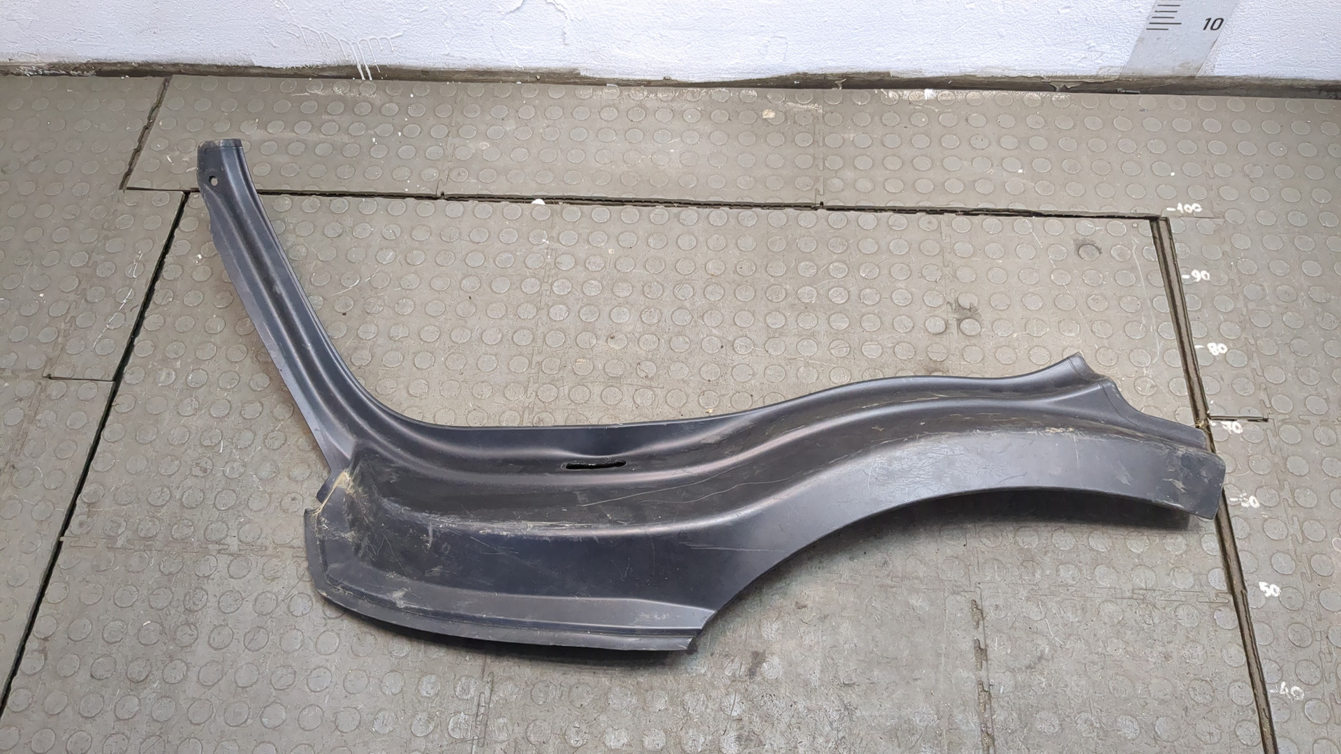 Обшивка стойки