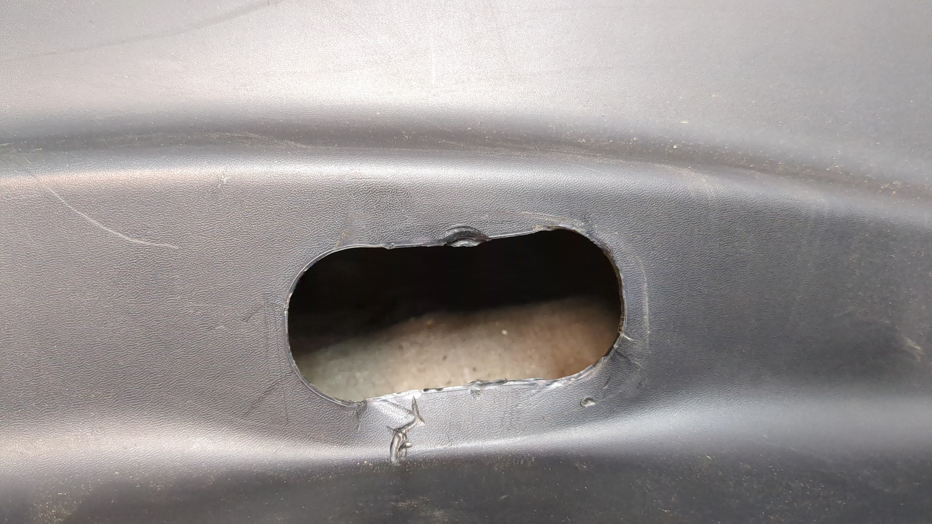 Обшивка стойки